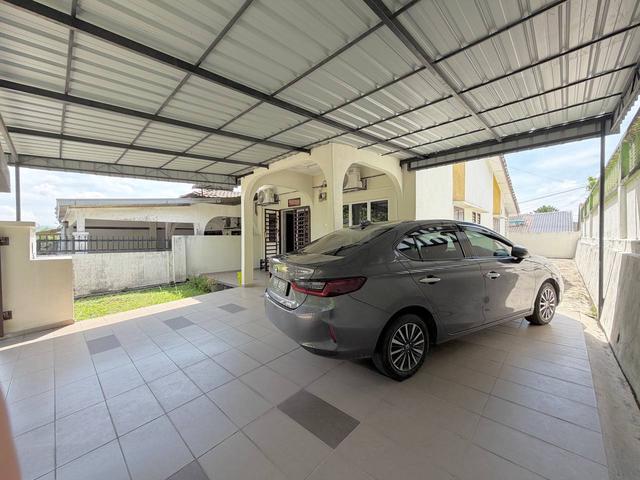 FACING OPEN Terrace Taman Bukit Mewah Kajang
