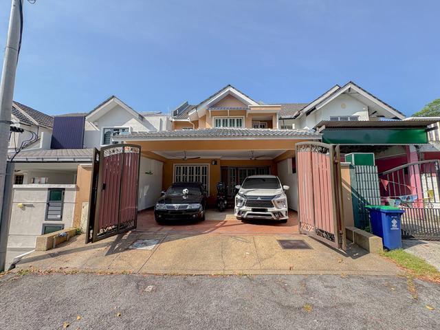 Facing Open Two Storey Terrace Bandar Kinrara 2 BK2 Puchong