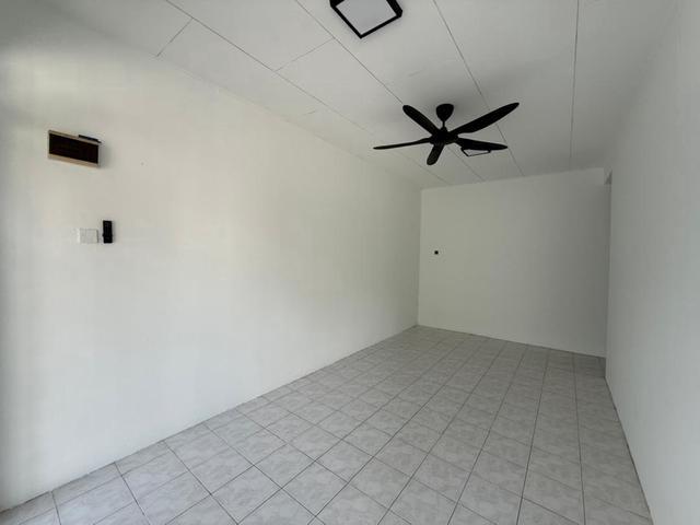 Facing Open Basic refurbished unit Taman Intan Perdana