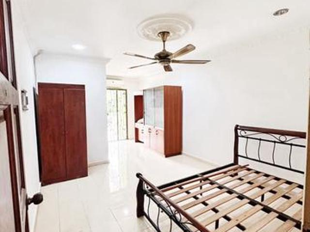 FACING OPEN BELOW MARKET Double Storey Seksyen 19 Shah Alam