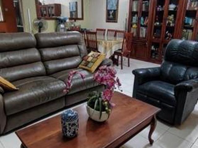 Facing Open Below Market Puncak Jalil PUJ 5 Seri Kembangan