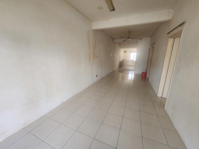FACING OPEN BOOKING 1K Single Storey Terrace Saujna Putra Jenjarom