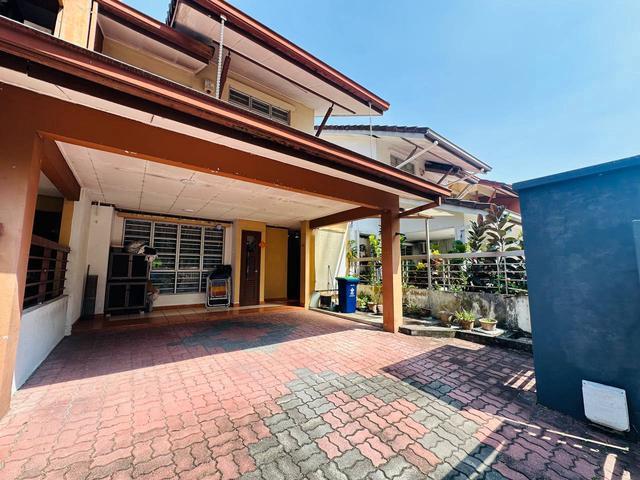 FACING OPEN CHEAP Double Storey Putra Bistari Putra Heights