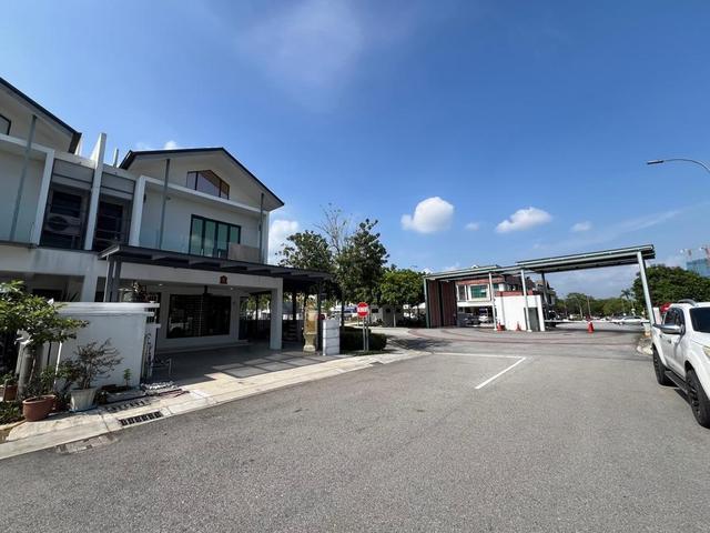 FACING OPEN CORNER LOT Double Storey Andira Park Bukit Puchong 2