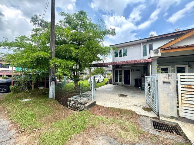 FACING OPEN CORNER LOT Double Storey Terrace Seksyen 17 Shah Alam