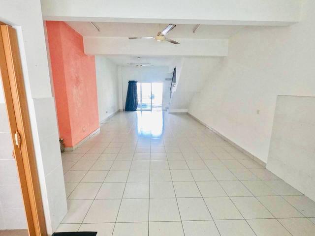 Facing Open Corner Lot Freehold Seksy 6 Bandar Rinching Semenyih