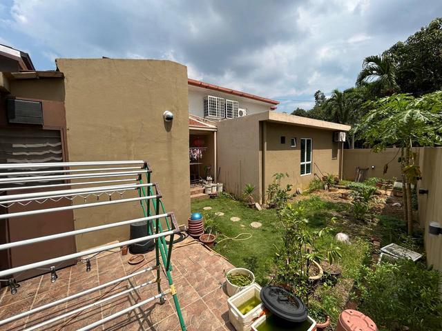 FACING OPEN CORNER WITH LAND Townhouse Taman Setapak Indah Danau Kota