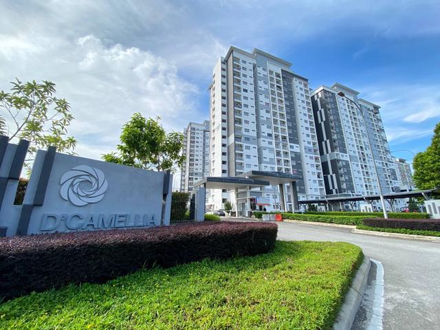 FACING OPEN CORNER UNIT DCAMELLIA APARTMENT SETIA ECOHILL Semenyih