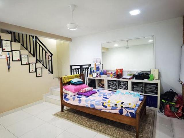 FACING OPEN Double Storey House Serdang Jaya Seri Kembangan