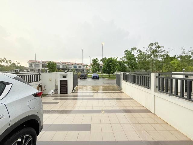 FACING OPEN Double Storey Kasih Residence Avis 2 Setia Alam Sari