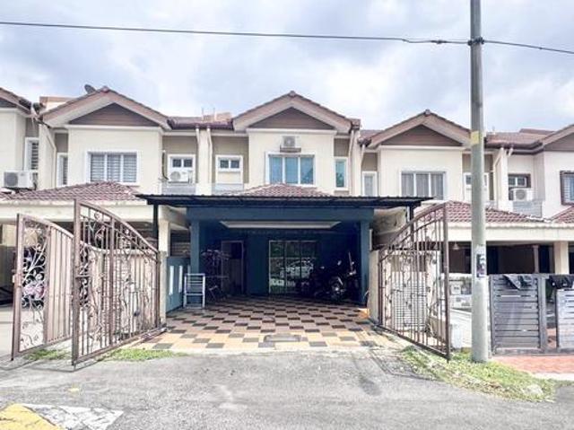 FACING OPEN Double Storey Puncak Saujana Kajang