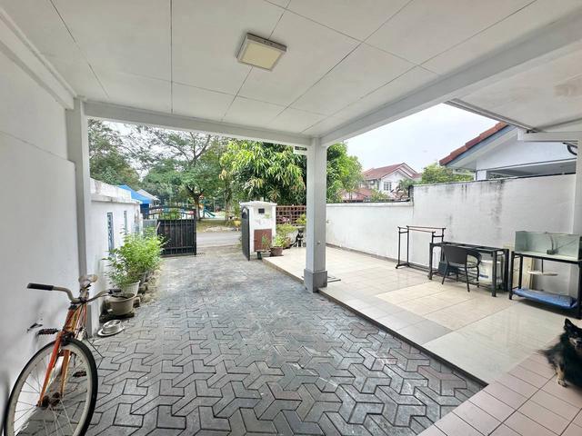 Facing Open Double Storey Putra Heights Putra Permai Seksyen 10