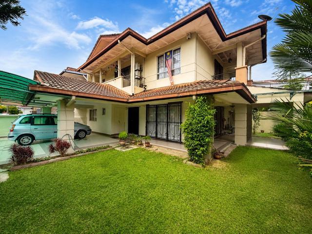 FACING OPEN Double Storey Semi D Taman Setia 2 Balakong Selangor
