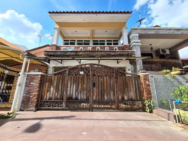 FACING OPEN Double Storey Taman Melawati KL