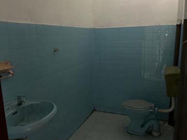 Facing open double storey taman klang utama