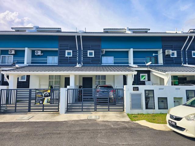 FACING OPEN Double Storey Taman Shah Bandar 2 Kampung Jawa Klang