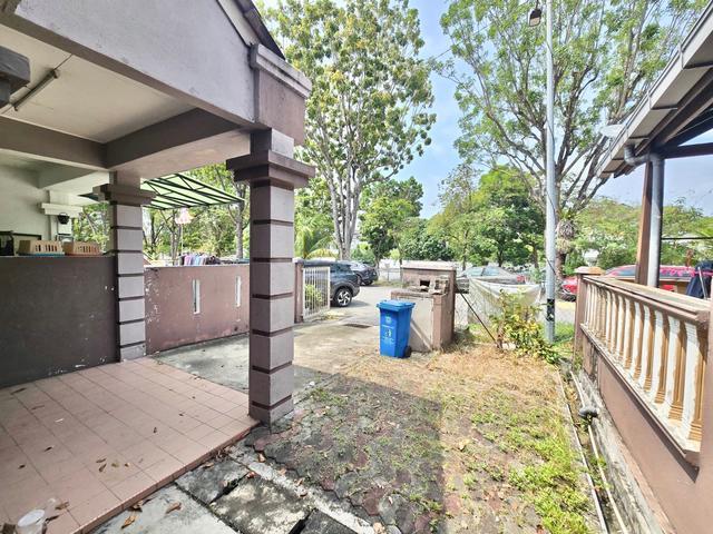 FACING OPEN Double Storey Taman Tadisma Seksyen 13 Shah Alam