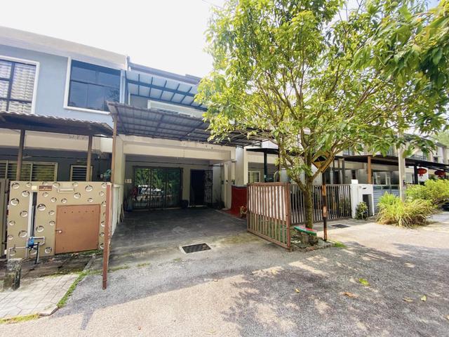 FACING OPEN Double Storey Terrace House Taman Harmoni Kajang