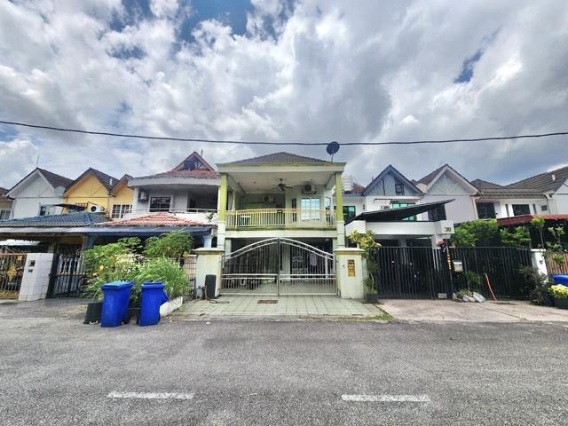 Facing Open Double Storey Terrace Seksyen 19 Shah Alam