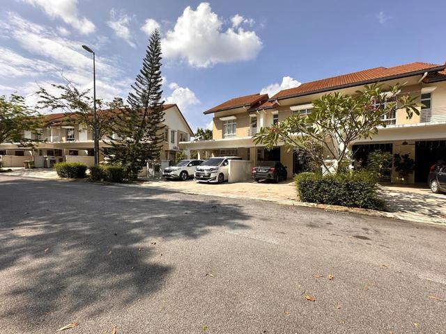 Facing Open Double Storey Terrace Presint 14 Putrajaya