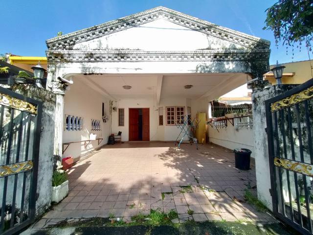 Facing Open Double Storey Terrace Taman Segambut Sppk Kuala Lumpur