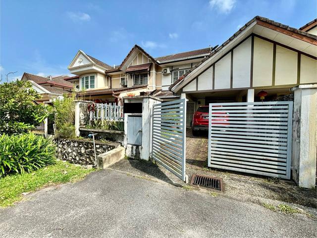 FACING OPEN Double Storey Terrace USJ 17 Subang Jaya