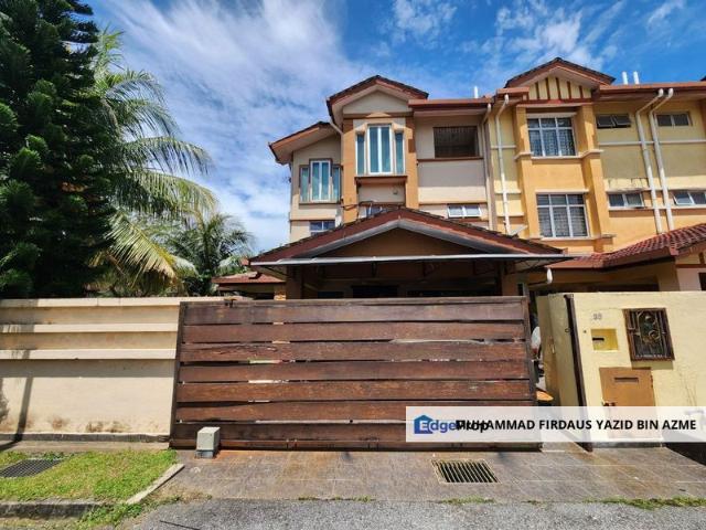 FACING OPEN END LOT | Renovated 3 Storey Terrace Subang Bestari