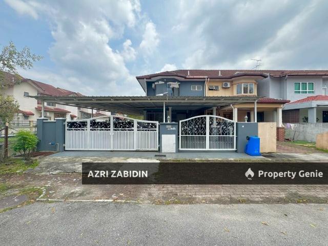 FACING OPEN End Lot Renovated Double Storey Jalan Platinum Seksyen 7 Shah Alam FOR SALE