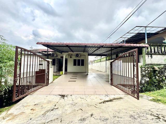 FACING OPEN END LOT Single Storey Terrace Taman Bukit Mewah Kajang