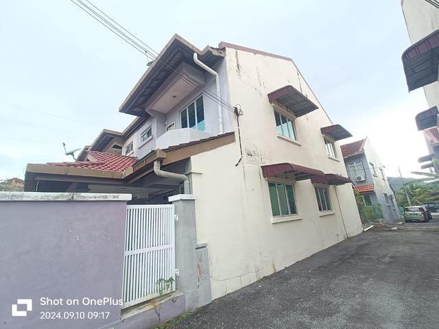 Facing Open ENDLOT 2 Storey Taman Salak Perdana Salak Tinggi