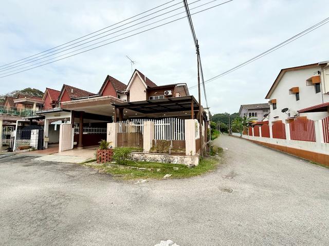 FACING OPEN ENDLOT Double Storey Taman Sri Andalas Klang For Sale