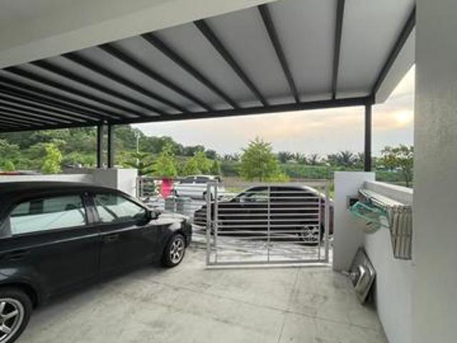 FACING OPEN Endlot LAMAN SENDAYAN