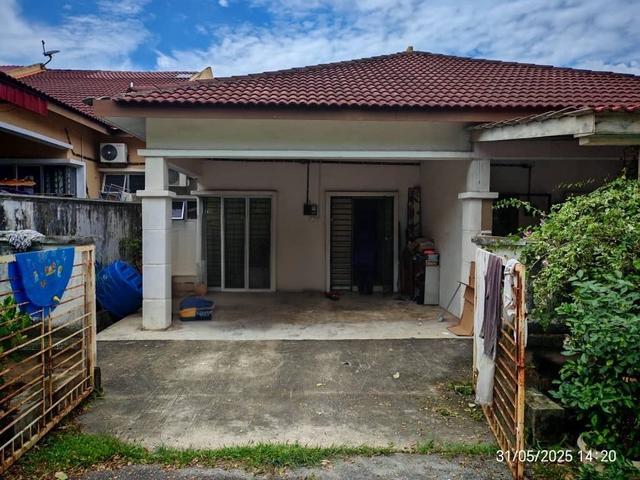 FACING OPEN EXTEND MURAH 1sty Teres Desa Aman Baiduri Sepang