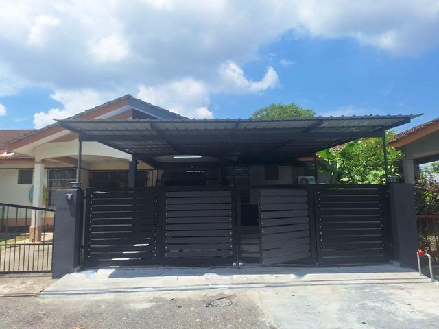 Facing Open Extra 7ft at back 1Storey Taman Desa PD