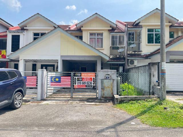 FACING OPEN EXTRA 10FT Teres 2 Tingkat Salak Perdana Sepang