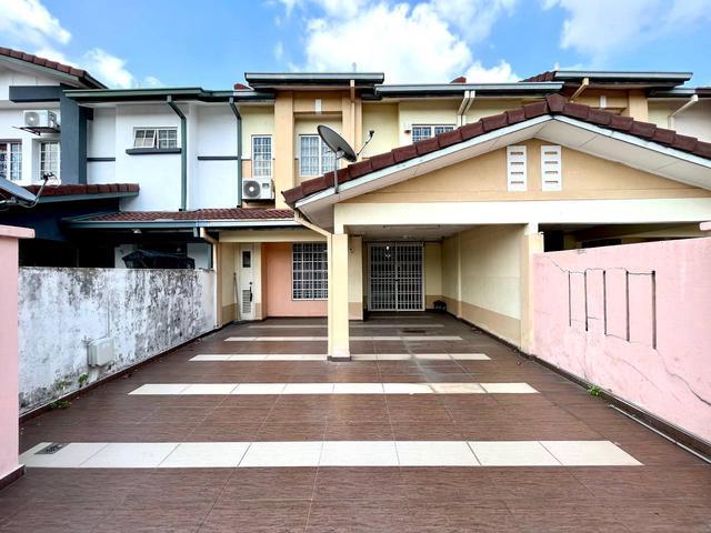 FACING OPEN FACING NORTH EAST 2 Storey Terrace House Jalan Zapin