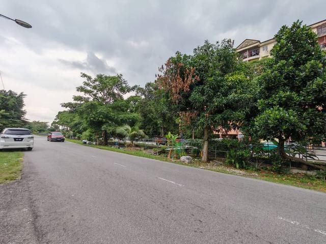 FACING OPEN FREEHOLD Single Storey End Lot Taman Sentosa Klang