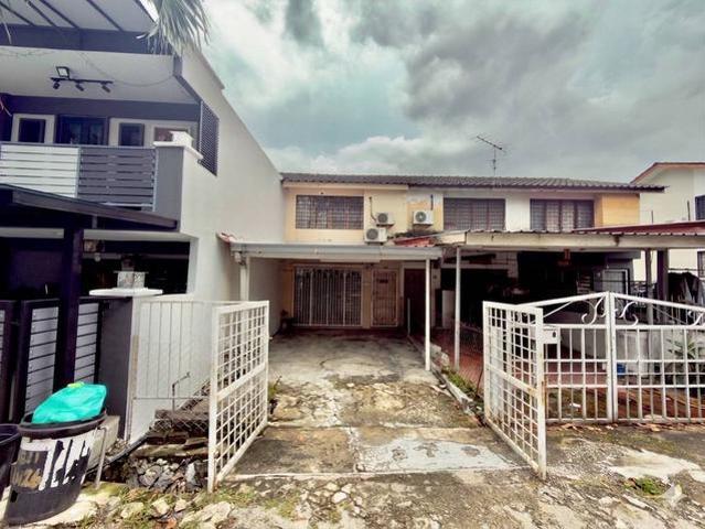 FACING OPEN FULL LOAN CHEAPEST Double Storey Taman Putra Ampang
