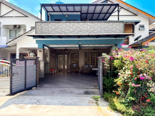 FACING OPEN FULLY RENOVATED Double Storey Cheras Perdana CP7 Cheras