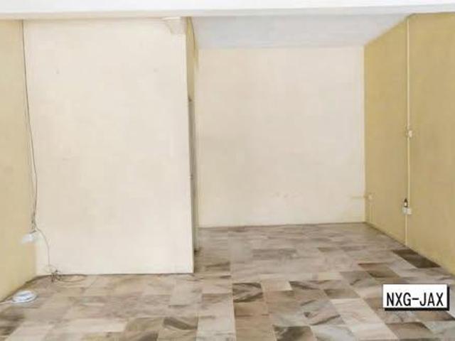 FACING OPEN JALAN KAPAR BATU 2 Double Storey House 20x97 Non Flood FH