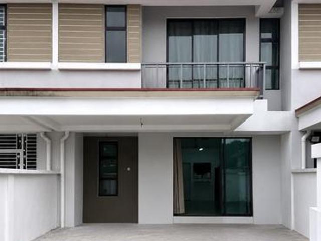 FACING OPEN near playground Puteri Aira Kota Puteri