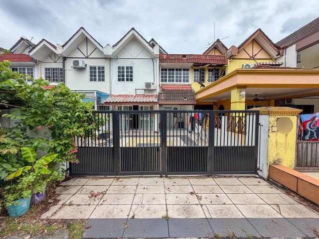 Facing Open Non Bumi Lot Teres 2 Tingkat Seksyen 19 Shah Alam