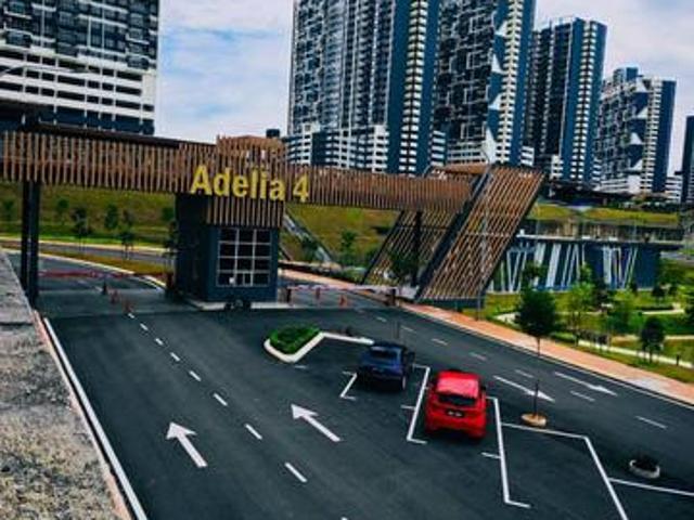 FACING OPEN PARTIALLY FURNISHED Residensi Adelia 4 Bangi Avenue