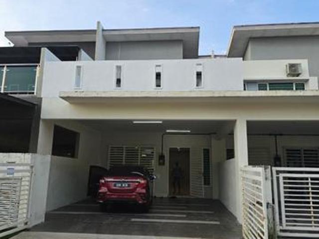FACING OPEN RENO 2 Sty Terrace Hijayu 3 Bandar Seri Sendayan Seremban