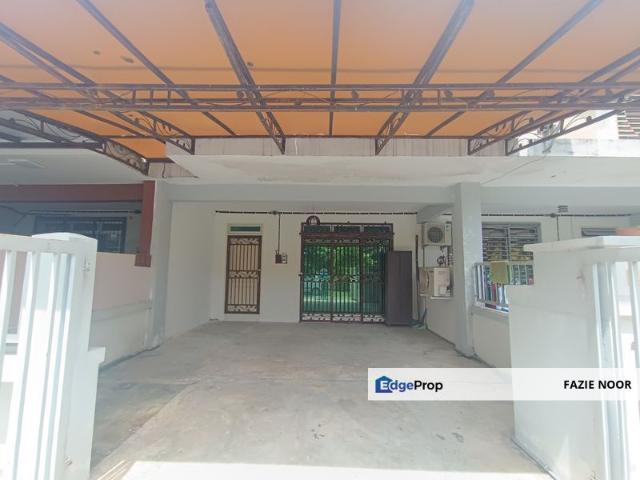 Facing Open Renovated 2 Storey Bandar Tasik Kesuma Fasa 8 @ Beranang