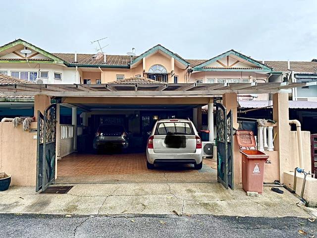 FACING OPEN RENOVATED 2 Storey Jalan Cecawi Seksyen 6 Kota Damansara