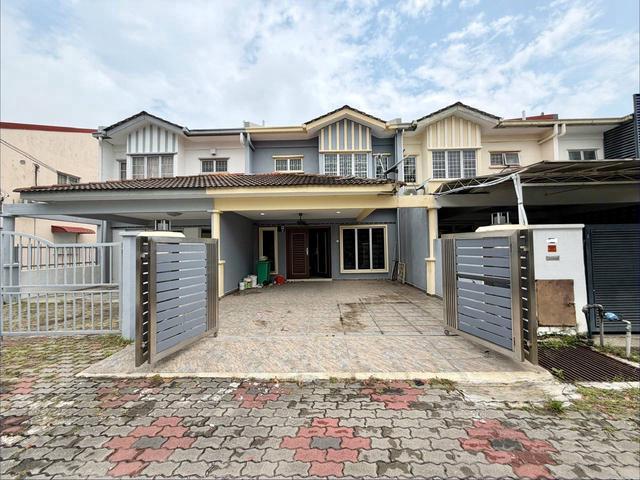FACING OPEN RENOVATED Double storey Taman Sutera Kajang Fasa 2