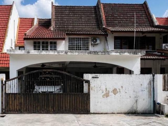 FACING OPEN RENOVATED Double Storey Terrace Kemensah Heights Ampang