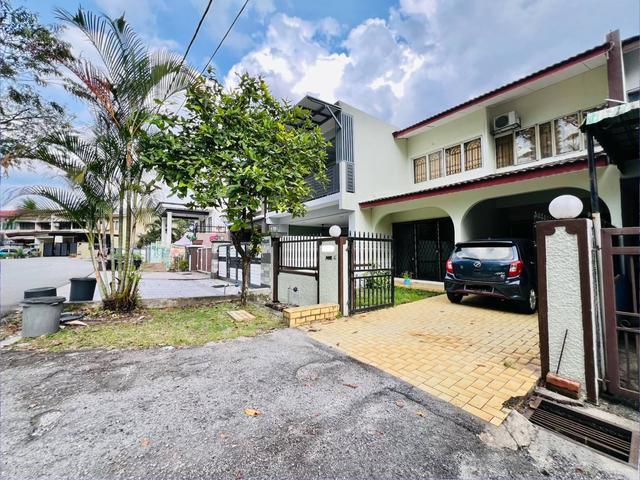 FACING OPEN RENOVATED Double Storey Terrace Taman Cempaka Ampang