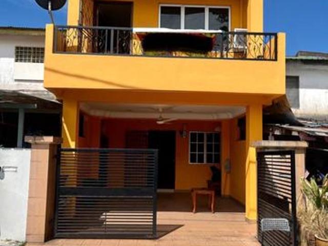 FACING OPEN RENOVATED Double Storey Terrace Taman Usaha Jaya Kepong